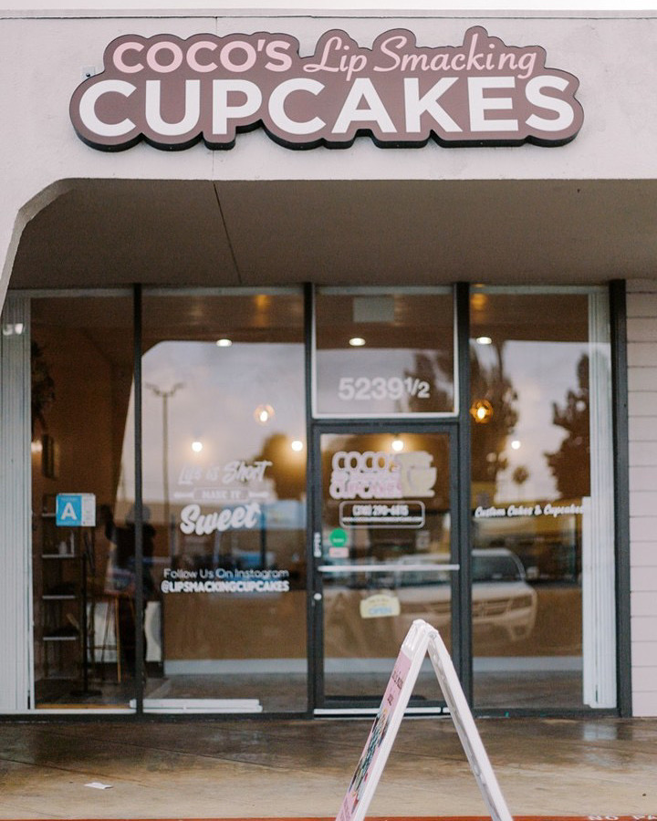 Coco's Lip Smacking Cupcakes - photo 2