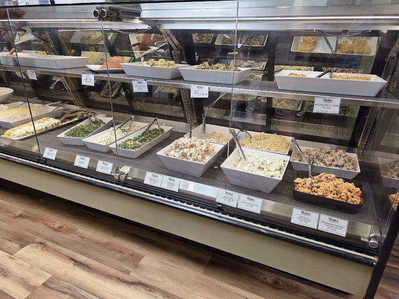 Wolfe's Market Kitchen and Deli - photo 2