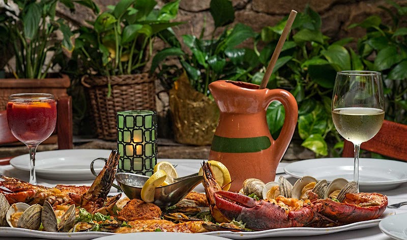 Sol-Mar Restaurant - Catering in Newark, New Jersey