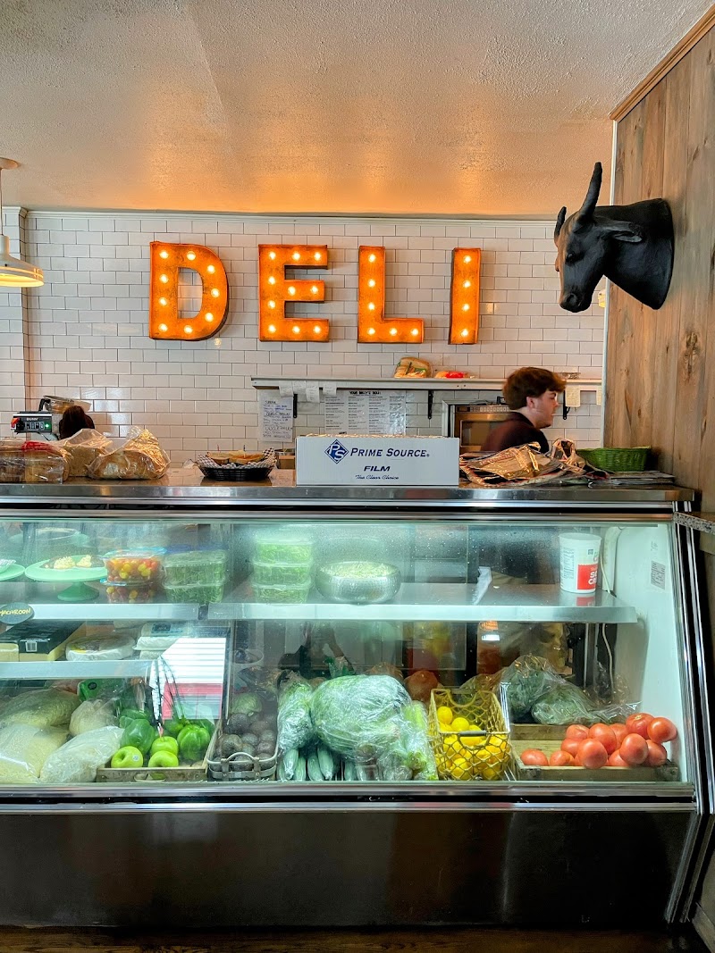 Your Belly's Deli - photo 2