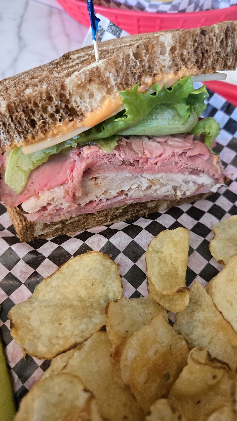 Your Belly's Deli - photo 5