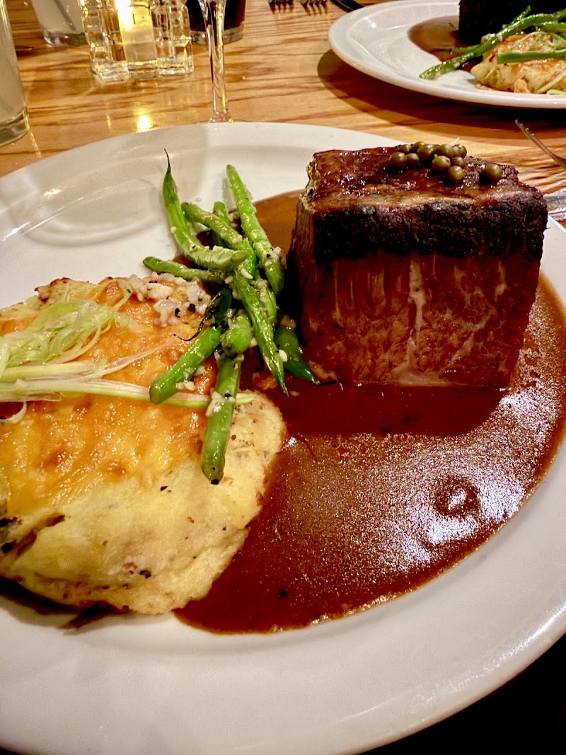 Wiley's downtown bistro - photo 2