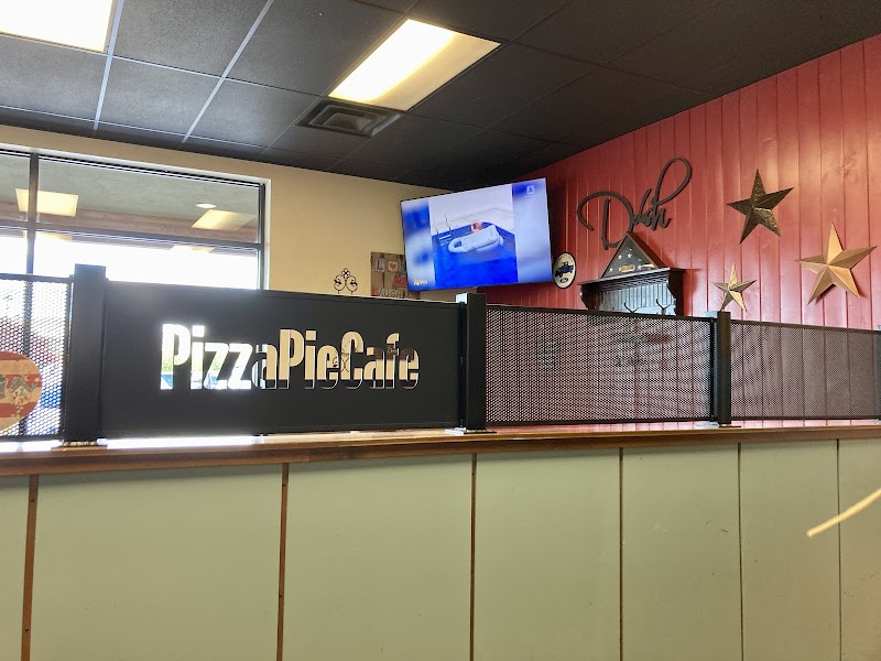 Pizza Pie Cafe - photo 2