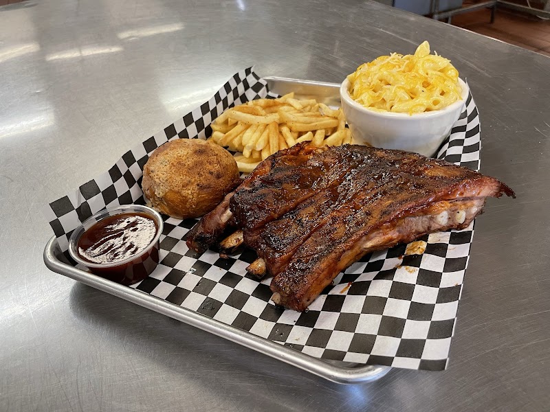 Frank's BBQ: Catering & Restaurant - photo 4
