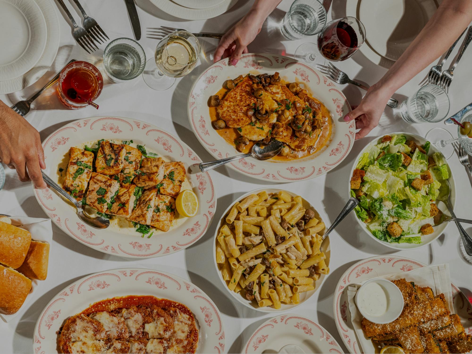 Maggiano's Little Italy - photo 3