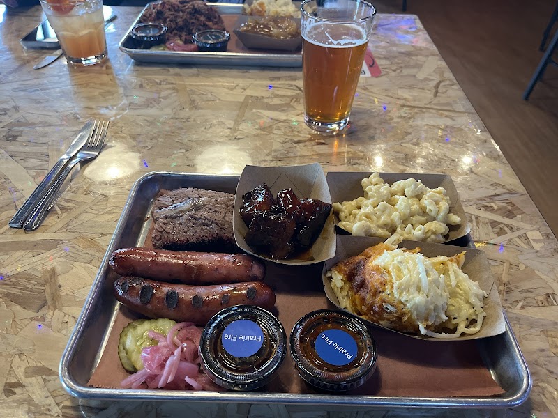 Primal 'Cue Barbecue Joint and Catering - photo 2