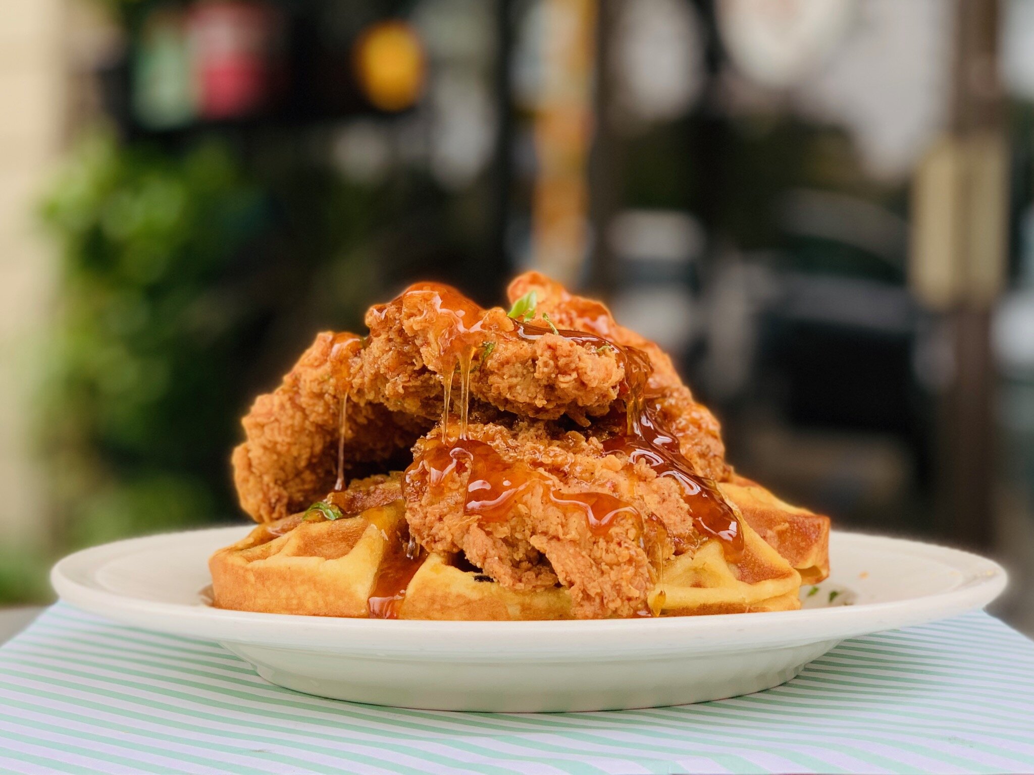 Crazy Pig Southern Kitchen - photo 3