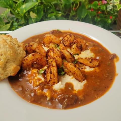Crazy Pig Southern Kitchen - photo 5