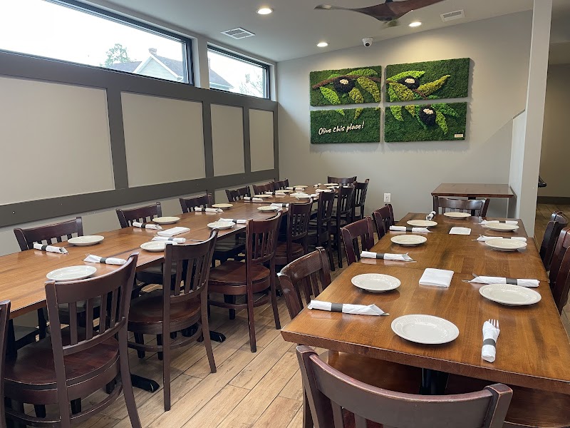 Olive On Main - photo 2