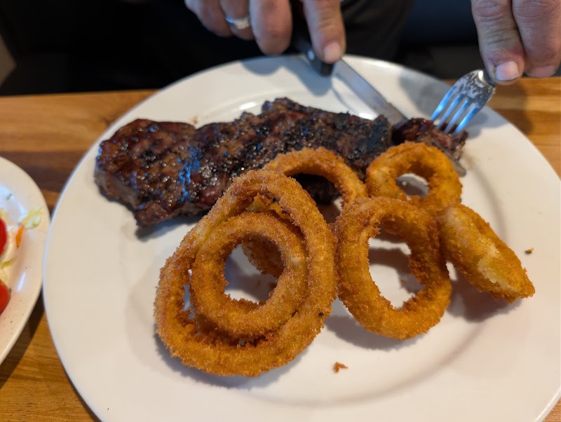Sierra Grill Smokehouse - photo 3