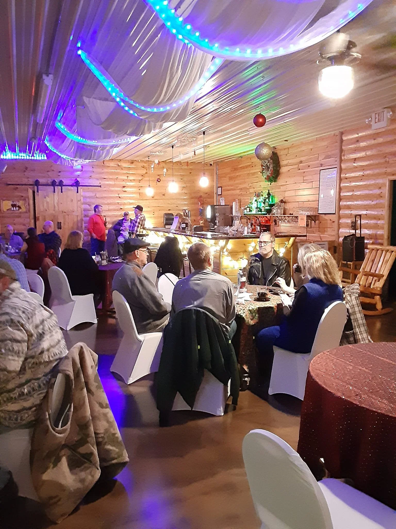 Timbers Event Center & Restaurant - photo 4