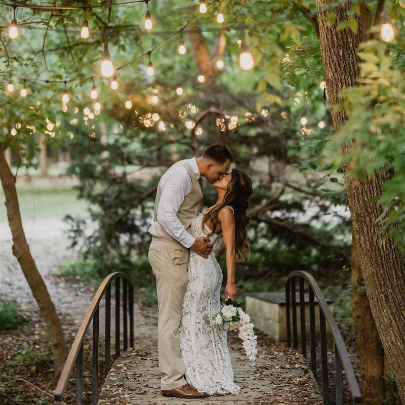 Arrowwood Weddings + Events - photo 5