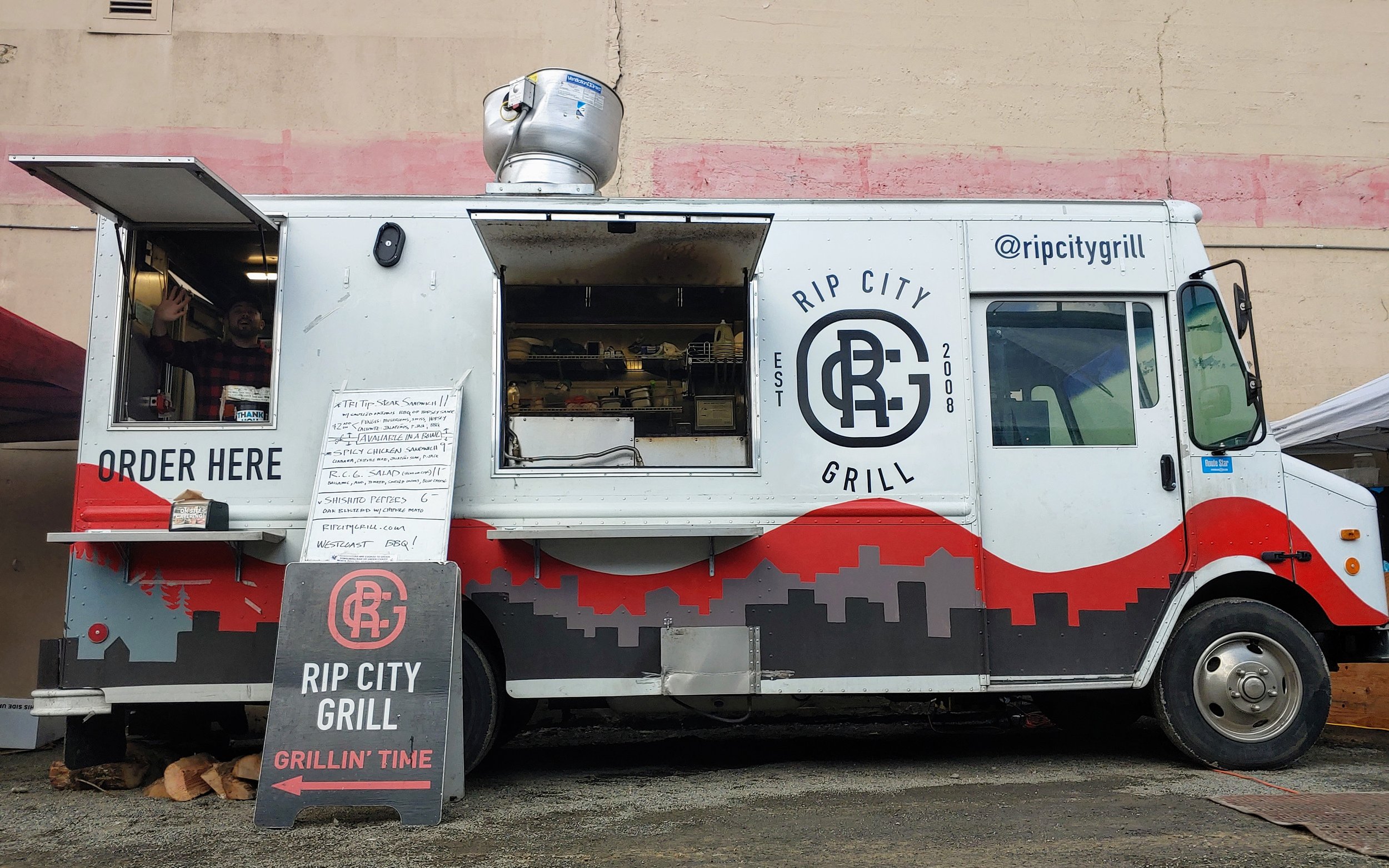Rip City Grill Catering - photo 2
