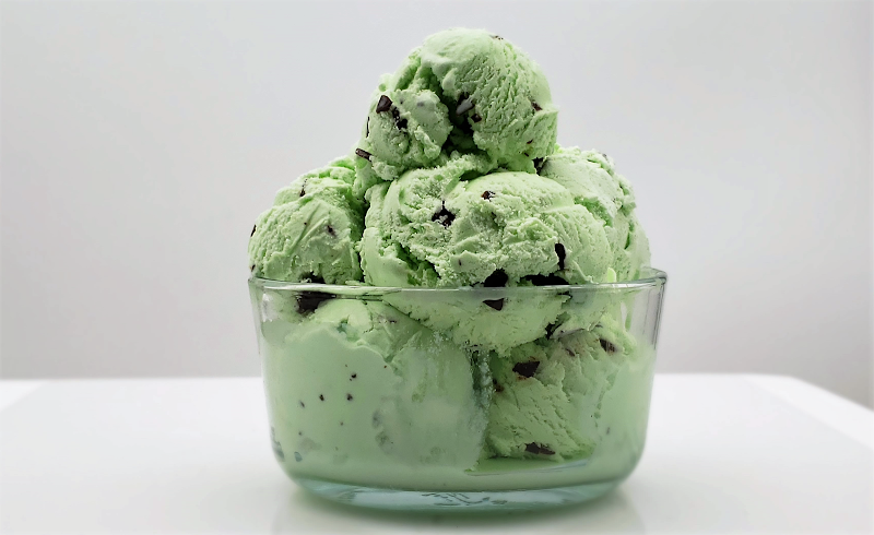 Here's the Scoop Ice Cream Truck - photo 4