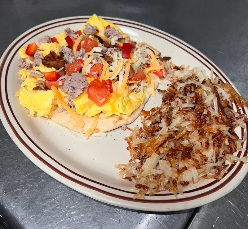 Cracked Egg Cafe - photo 5