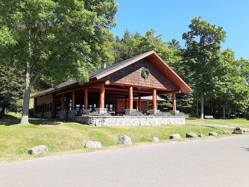 Presque Isle Pavilion - Catering in Marquette, Michigan