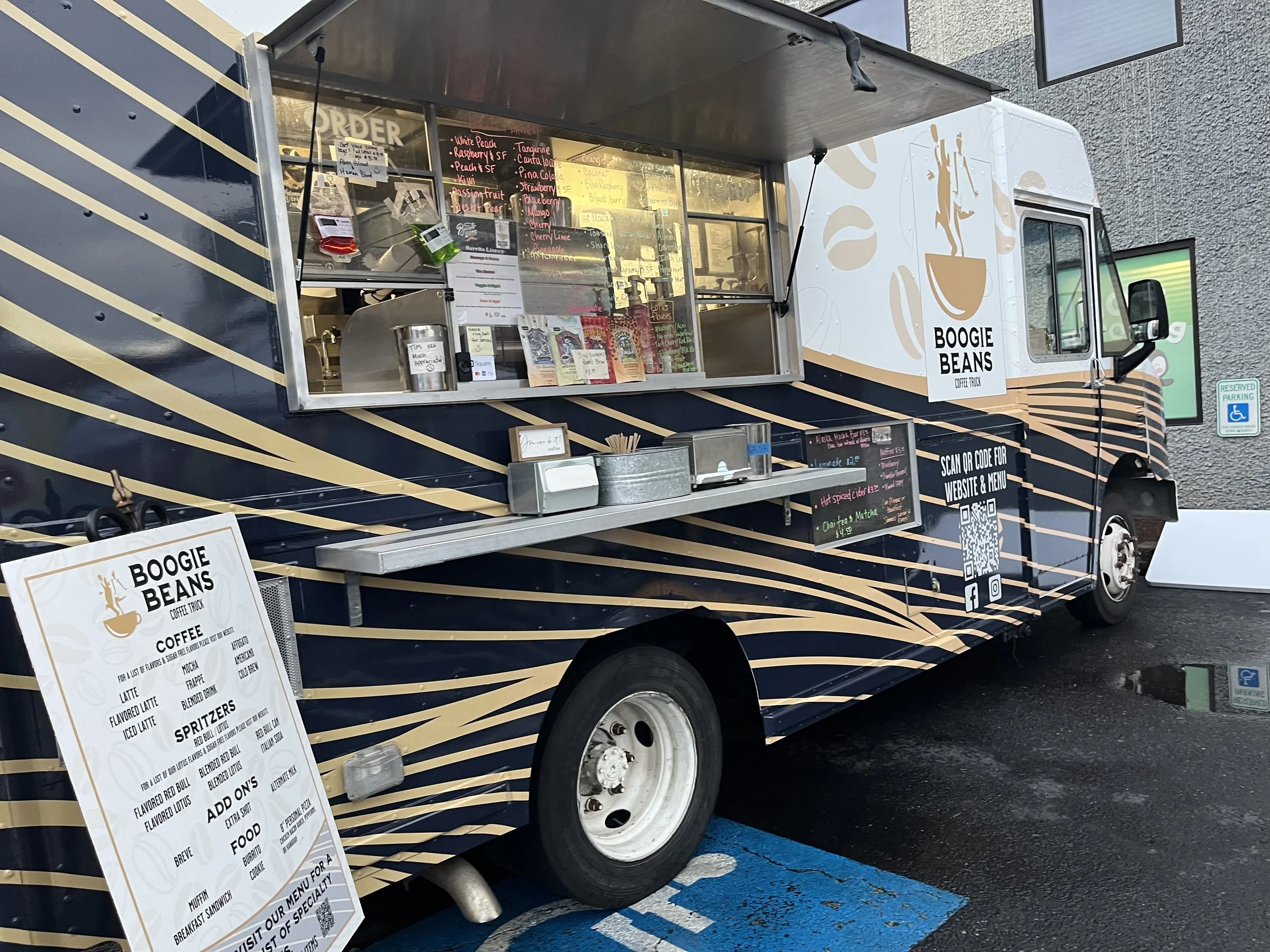 Boogie Beans Coffee Truck - photo 2
