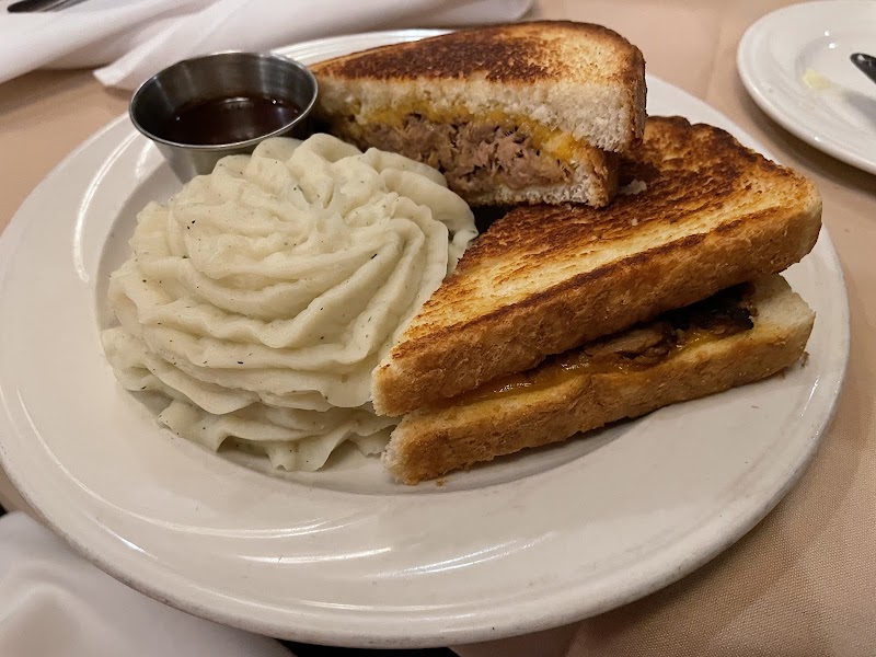 Silver Fox Steakhouse - photo 5