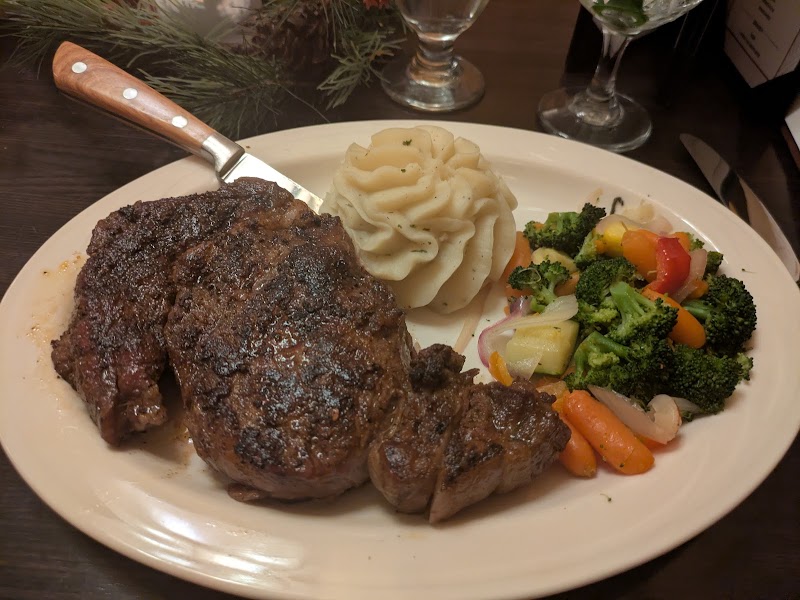 Silver Fox Steakhouse - photo 4