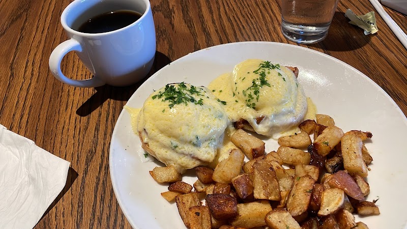 Mimi's Cafe - photo 3
