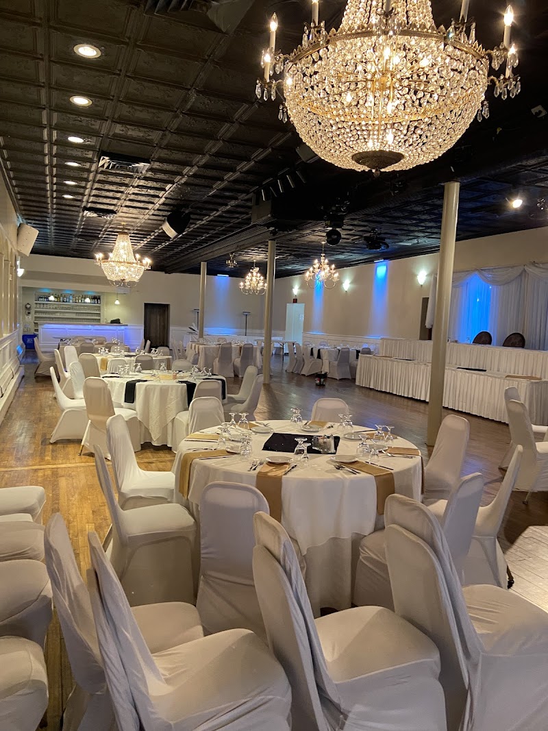 Regal Room - photo 4