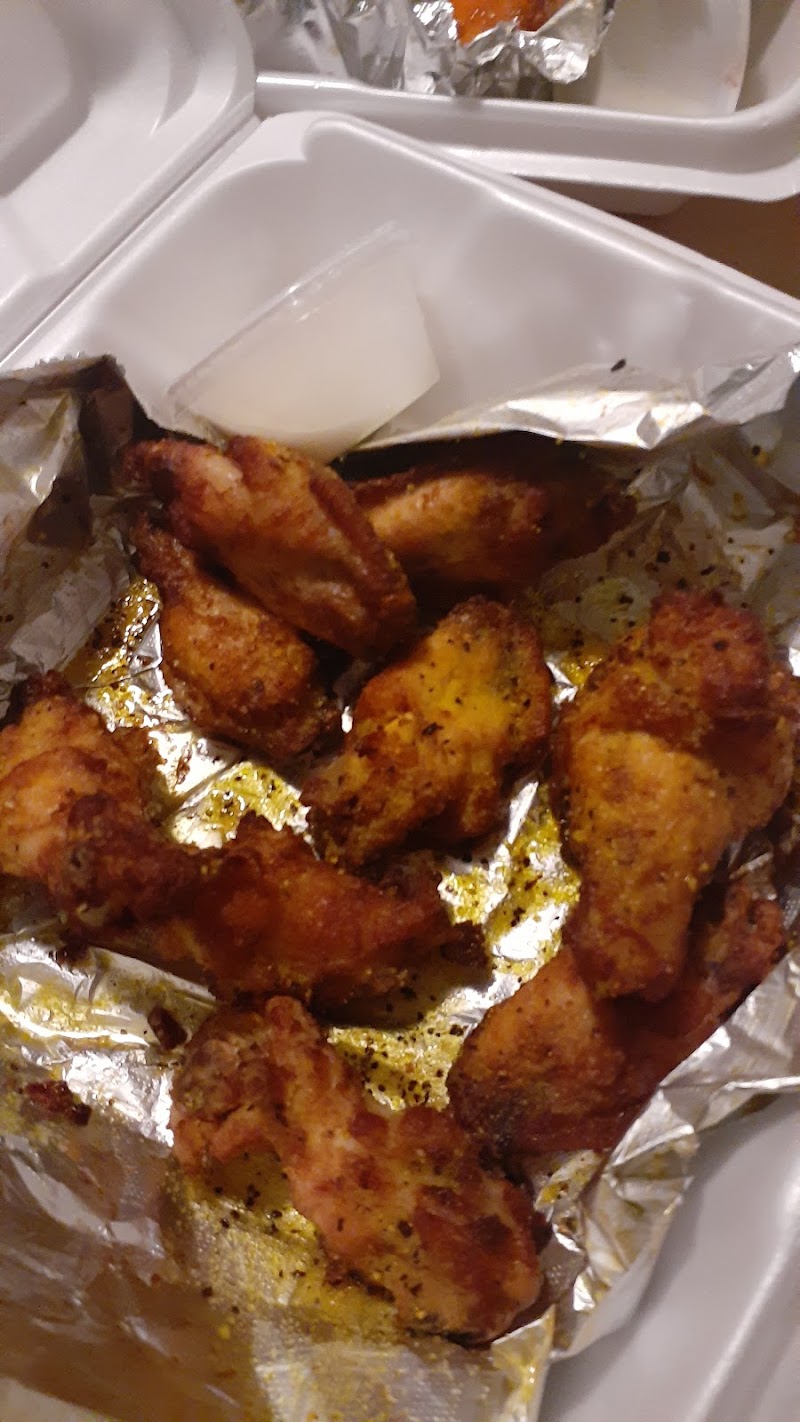 Gooey's Pizza Jesup - photo 5