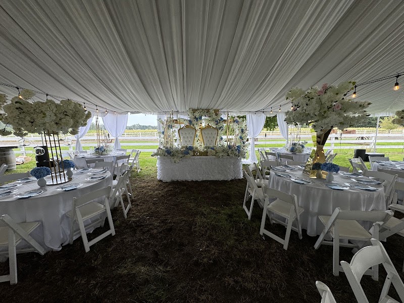 Love's Manor - photo 3