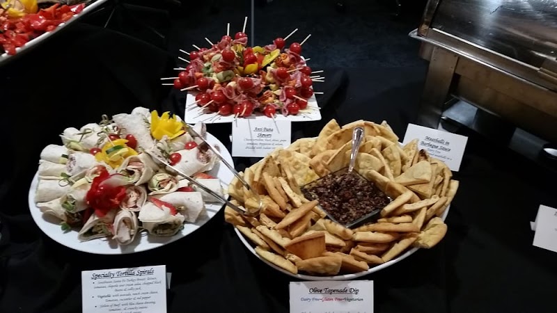 Unforgettable Edibles Catering - photo 5