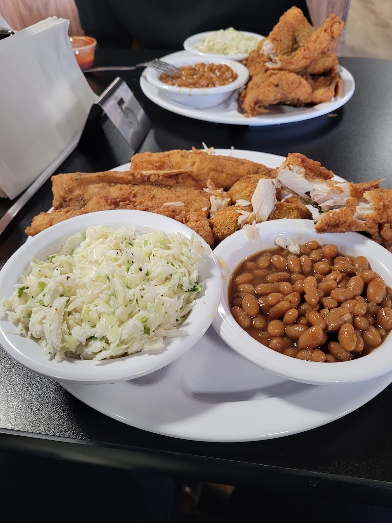 Dalton's Event Center & Catering - photo 4