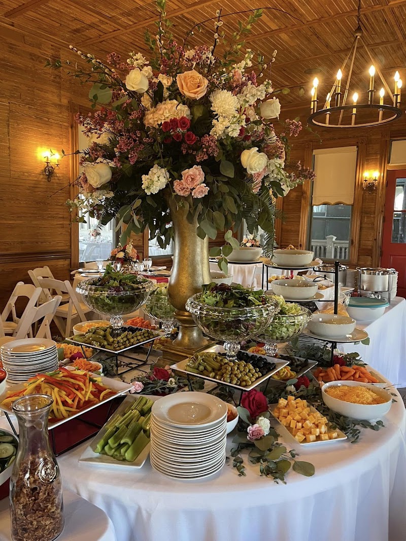 Dalton's Event Center & Catering - Catering in Moultrie, Georgia