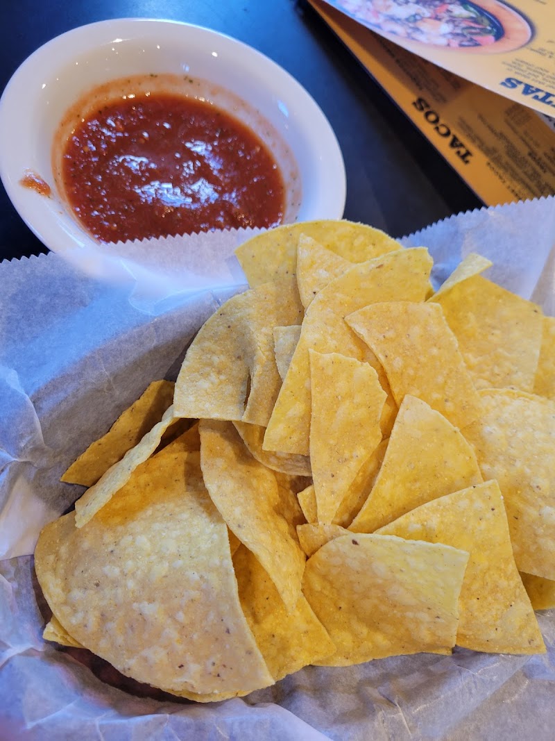 Oscar’s Cantina Mexicana - photo 3
