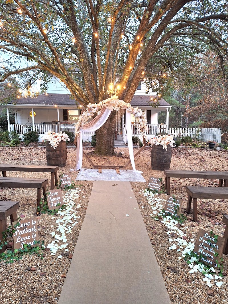 Lela's Place Wedding and Event Venue - photo 3