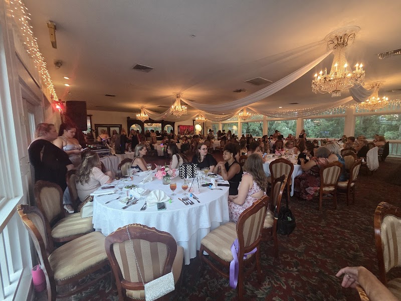 The Hilltop Restaurant - photo 4