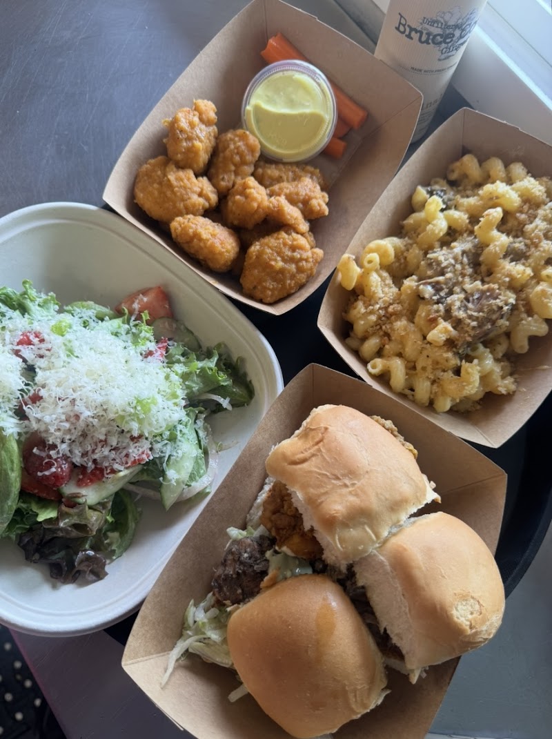 Warren's Kitchen & Catering - photo 3