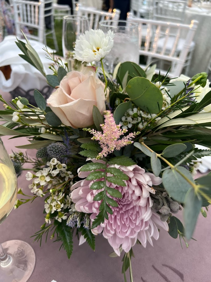 Alyssa Jean Signature Events, LLC - photo 3