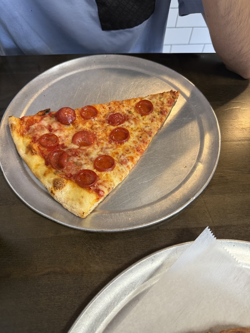 John's Caffe Pizza & Caterers - photo 4