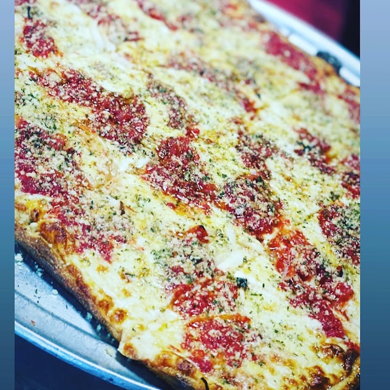 John's Caffe Pizza & Caterers - photo 3