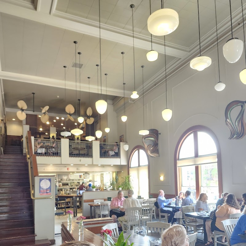Merchants Pub & Plate - photo 3